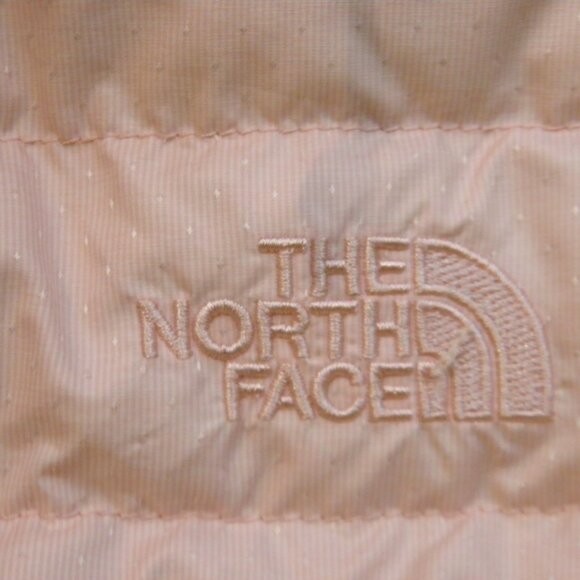 The North Face 550 pink ski jacket in great cond. wore only 3x - Picture 8 of 16